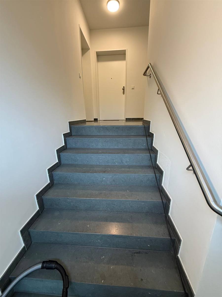 Treppenhausreinigung im Einsatz durch Uhrmann
